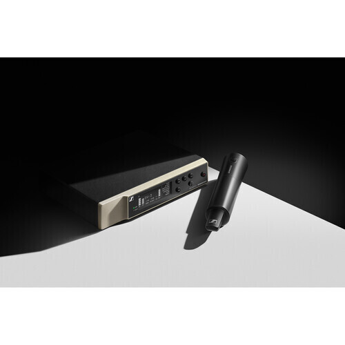 [508760] Sennheiser EW-D SKM-S BASE SET Digital Wireless Handheld Microphone System, No Mic Capsule (Q1-6: 470 to 526 MHz) #SEEWDSKMSQ16 MFR #EW-D SKM-S BASE SET (Q1-6)