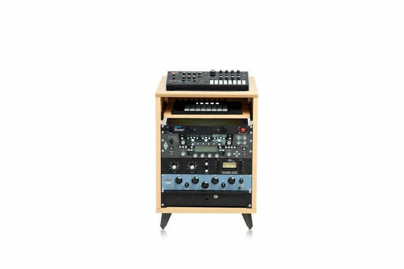 [Gator GFW-ELITEDESKRK-MPL] Gator Frameworks GFW-ELITEDESKRK-MPL Elite Series Desk 10U Rack - Natural Maple
